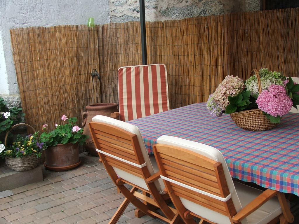 Antica Casa Ortensia Riva del Garda Bagian luar foto