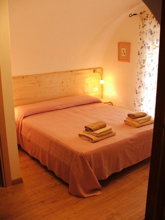 Antica Casa Ortensia Riva del Garda Bagian luar foto