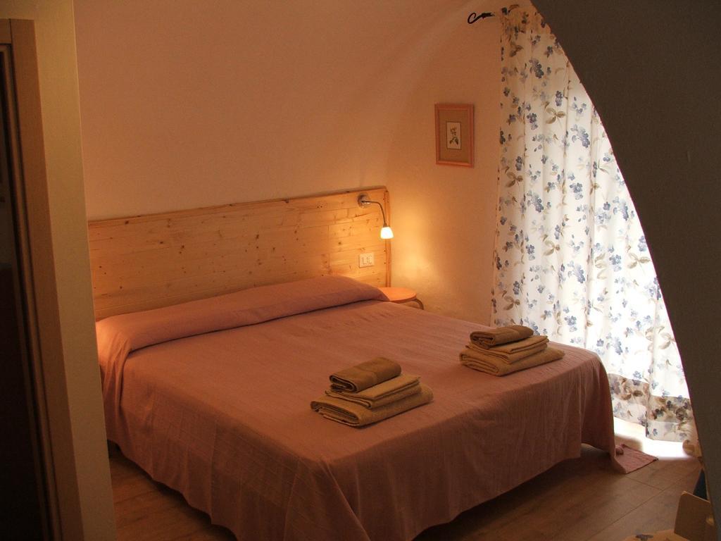 Antica Casa Ortensia Riva del Garda Bagian luar foto