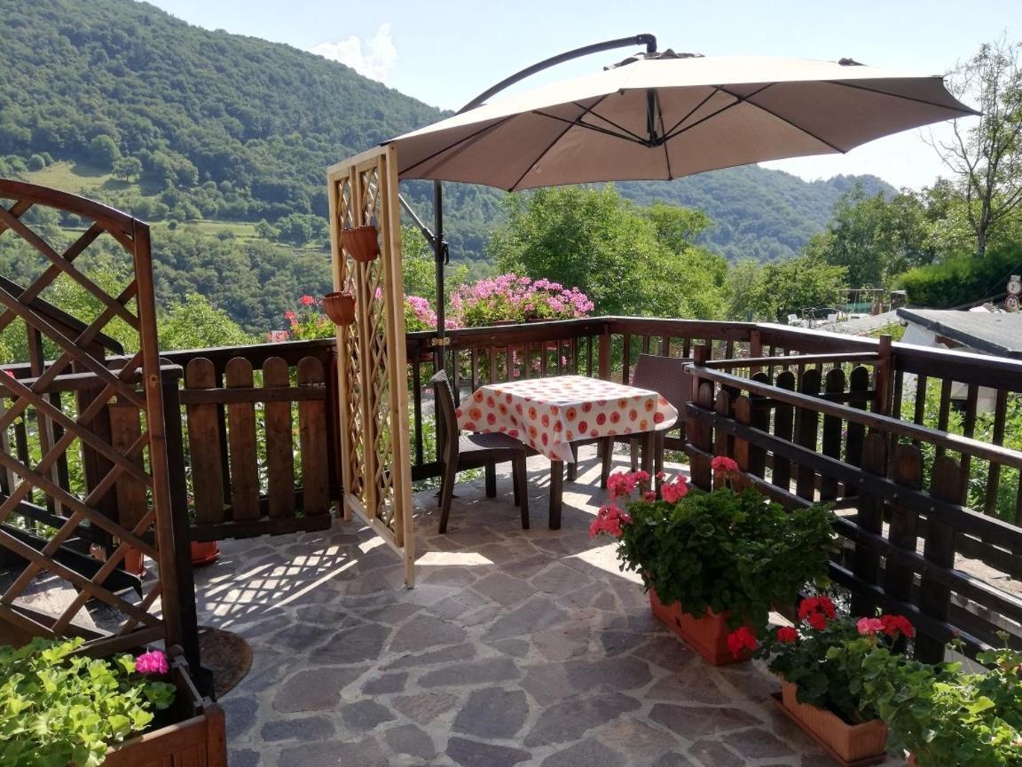 Antica Casa Ortensia Riva del Garda Bagian luar foto